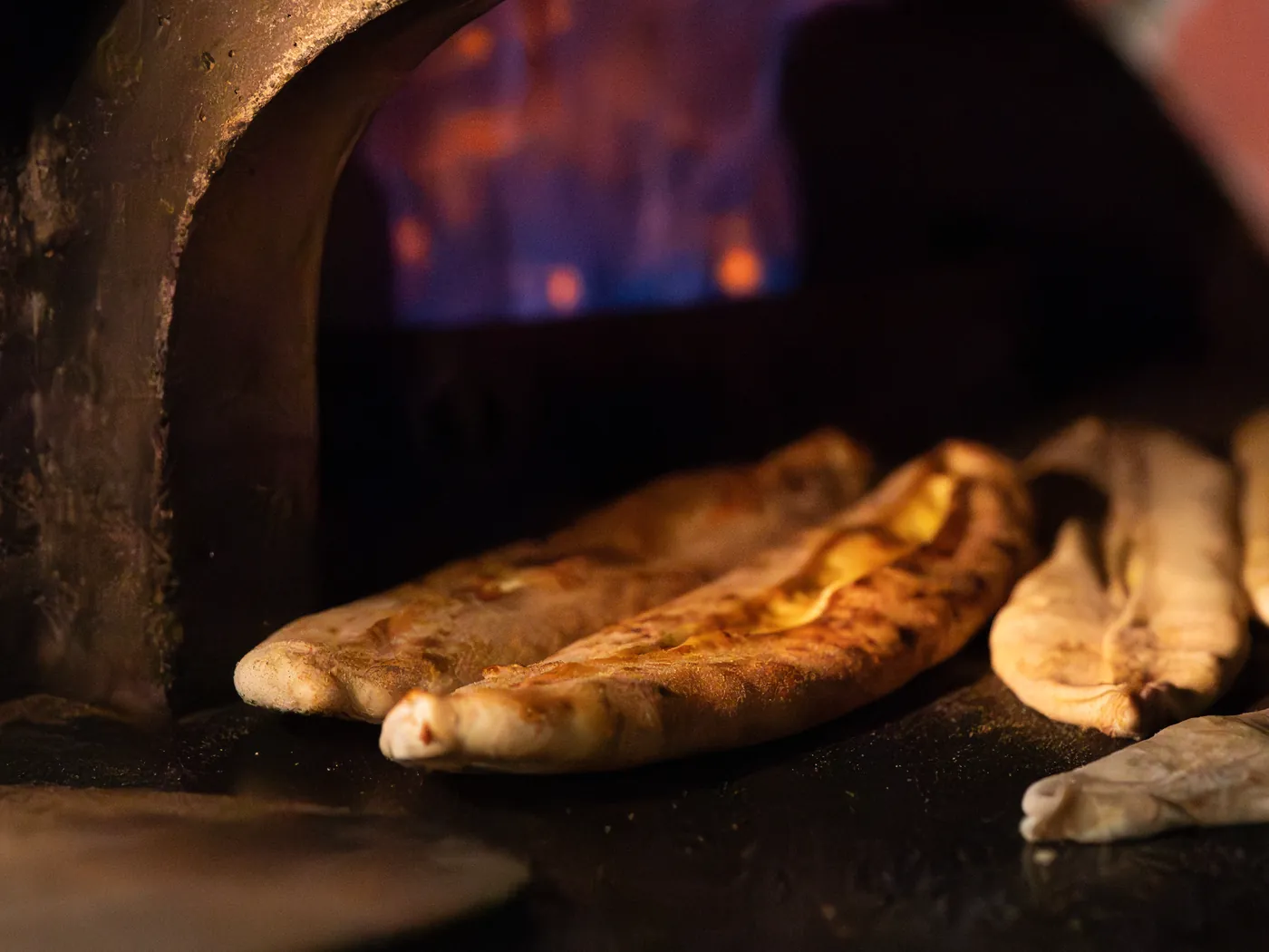 Taş fırında pide ve pizza